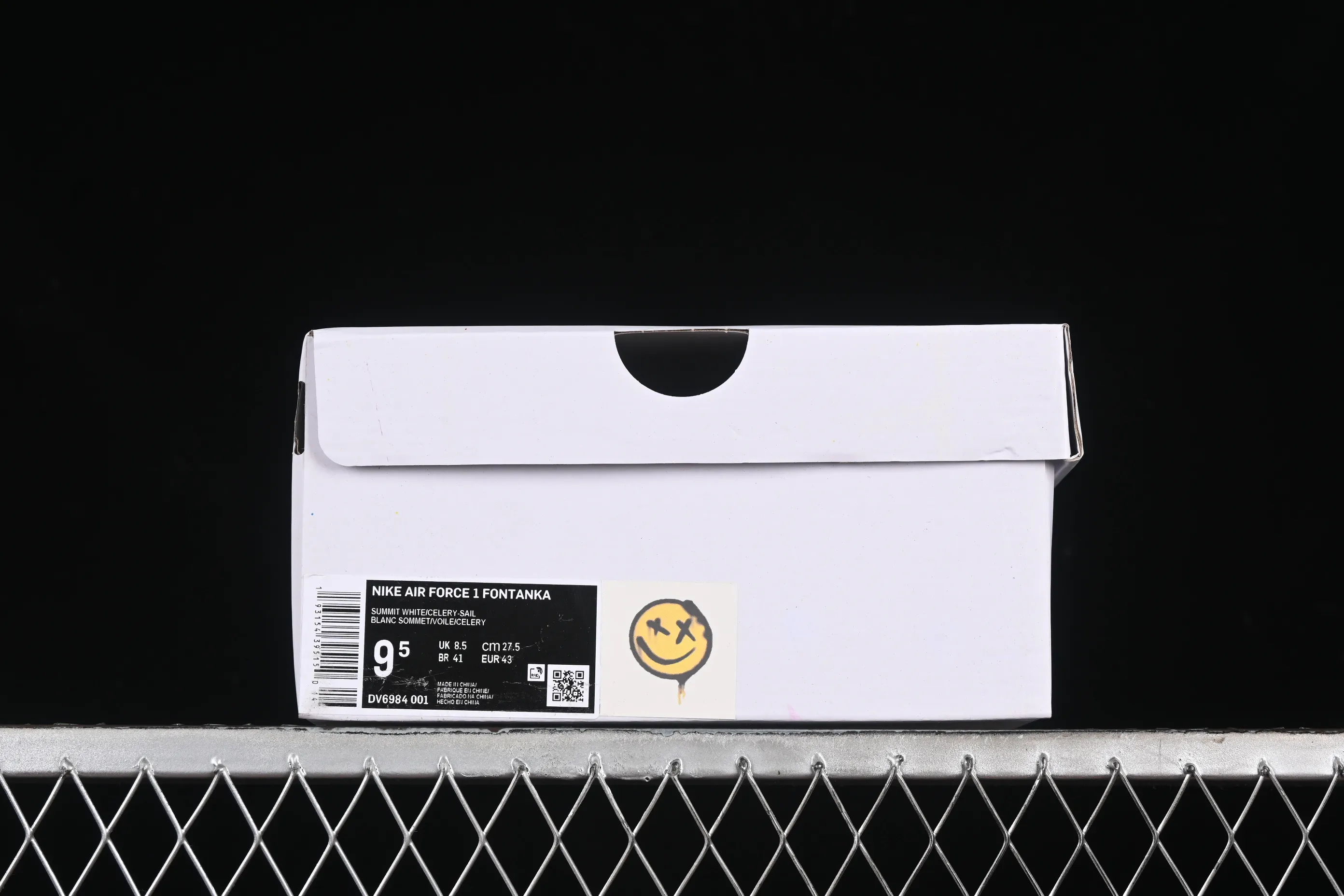 All categories Nk Air Force 1 Air Force series Nk Air Force 1 Fontanka Air Force low-top Nk Air Force 1 Fontanka New fashion style Graffiti emoticon pack Air Force One customized deconstructed strap low-top casual sneakers DV6984-001